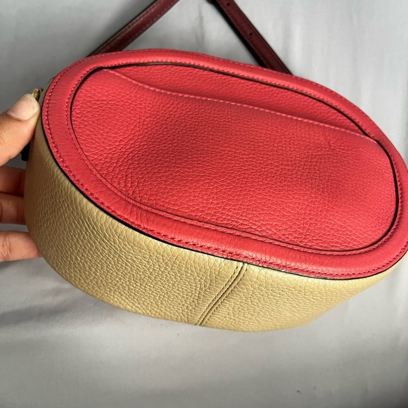 Coach purse beige and pink - Picture 3 of 6